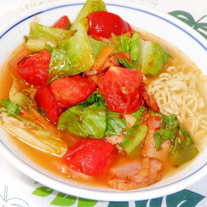 夏にピッタリ♪業スーの塩ラーメンでＢＬＴ酸辣湯麺